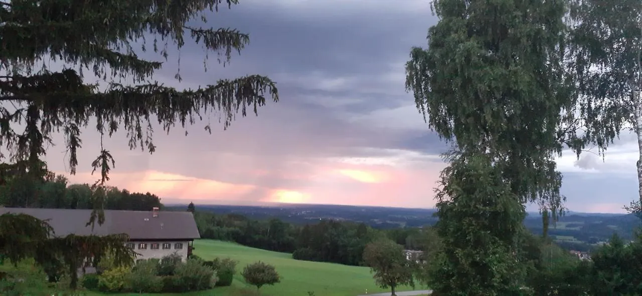 Gæstehus Berggasthaus Kraxenberger Brannenburg